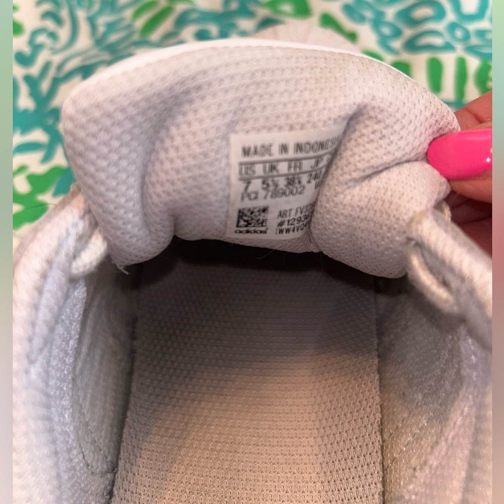 Women’s Adidas Superstar II, Size 7.5 - Picture 6 of 9